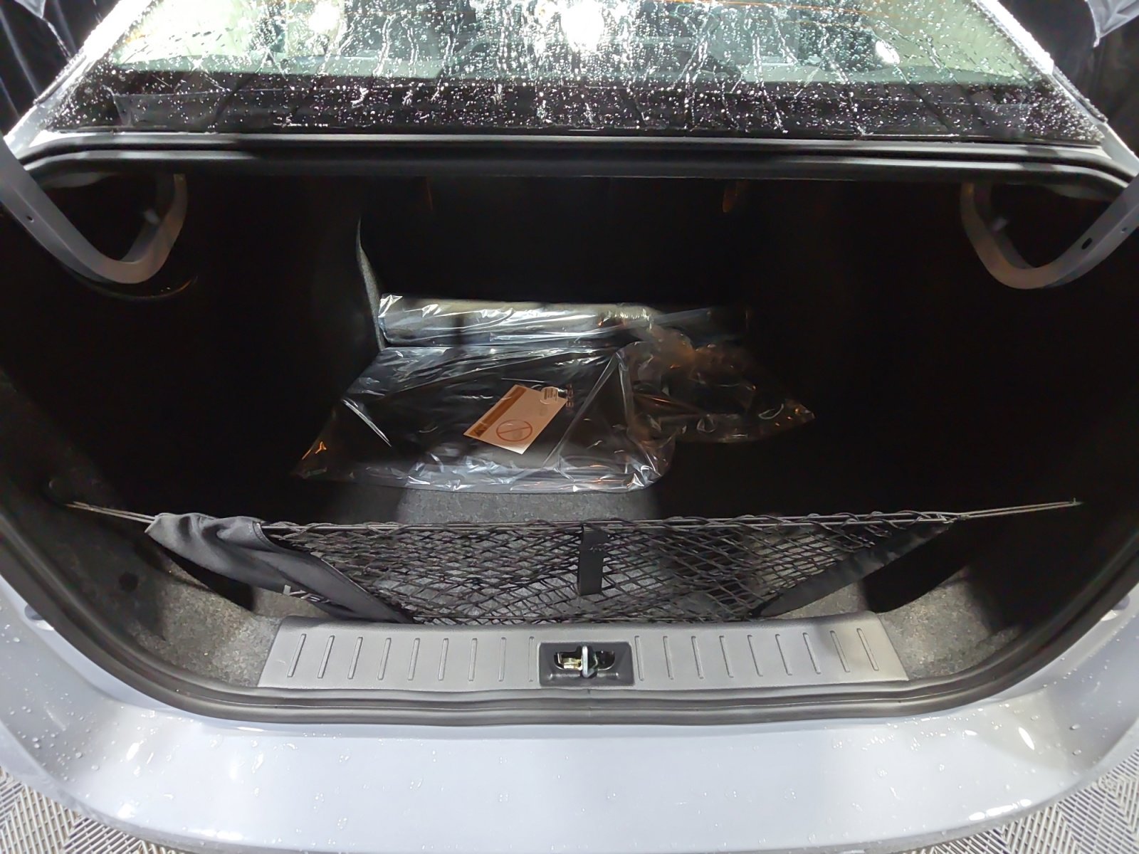 New 2025 Nissan Versa SV w/ Trunk Package image 34