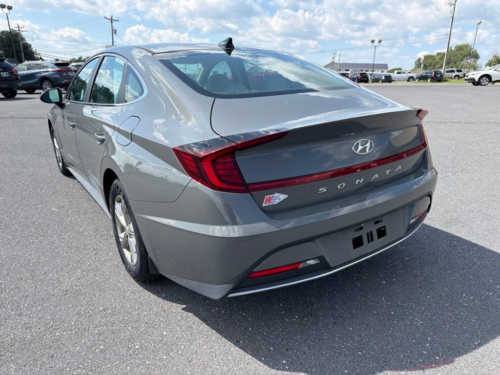 Used 2022 Hyundai Sonata SE FWD image 3