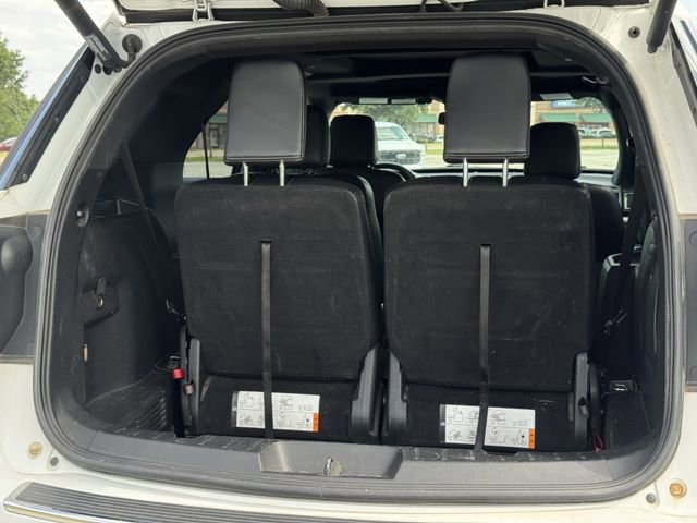 Used 2018 Ford Explorer XLT w/ Equipment Group 202A FWD image 32