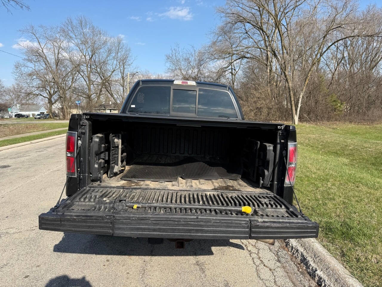 Used 2014 Ford F150 FX4 w/ Equipment Group 402A Luxury image 15