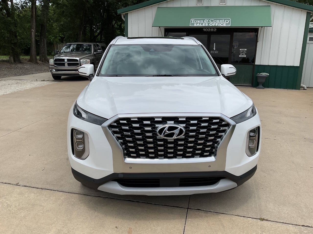 Used 2020 Hyundai Palisade SEL FWD image 5