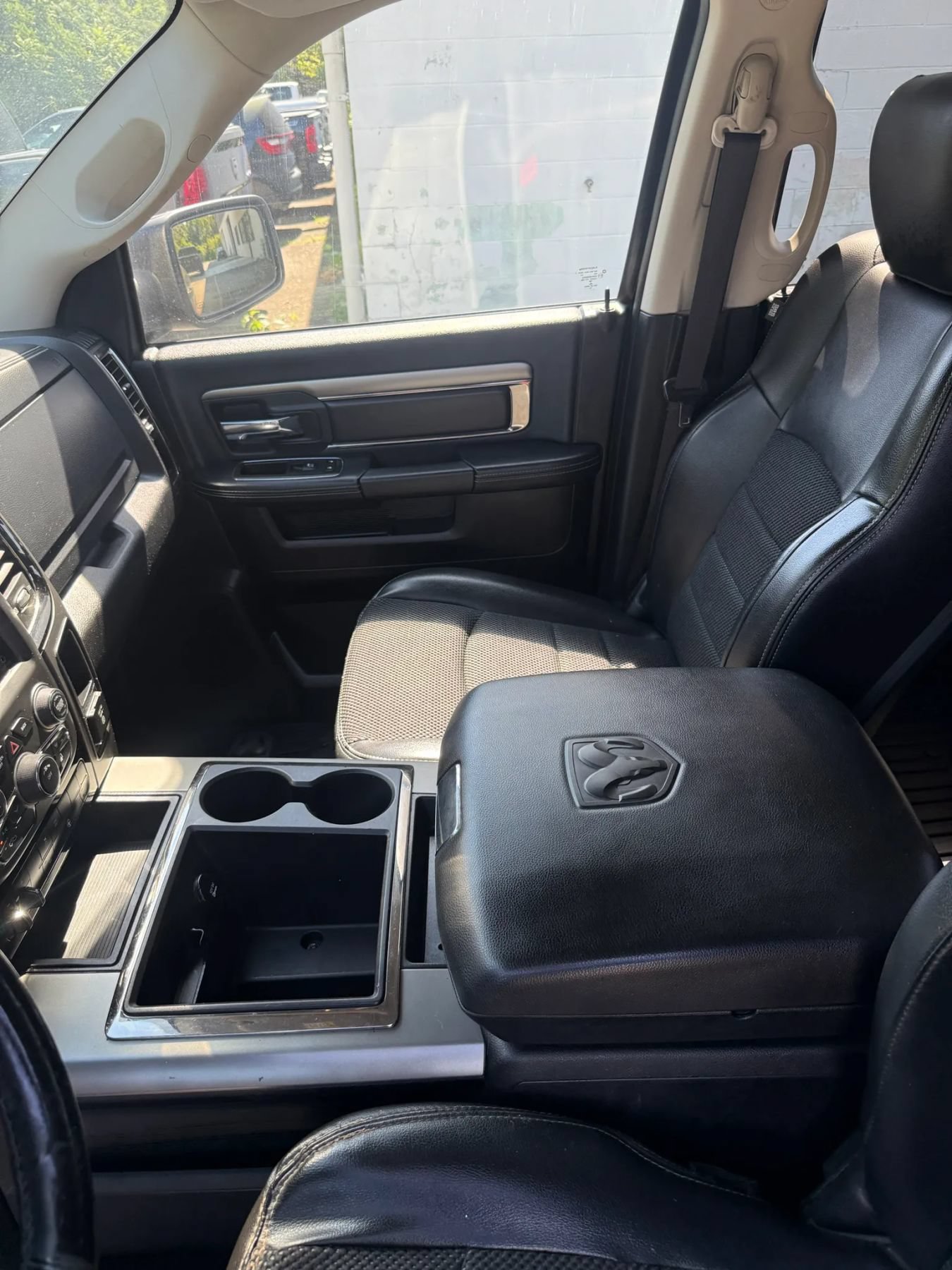 Used 2014 RAM 1500 Sport w/ Remote Start & Security Group AWD/4WD image 22