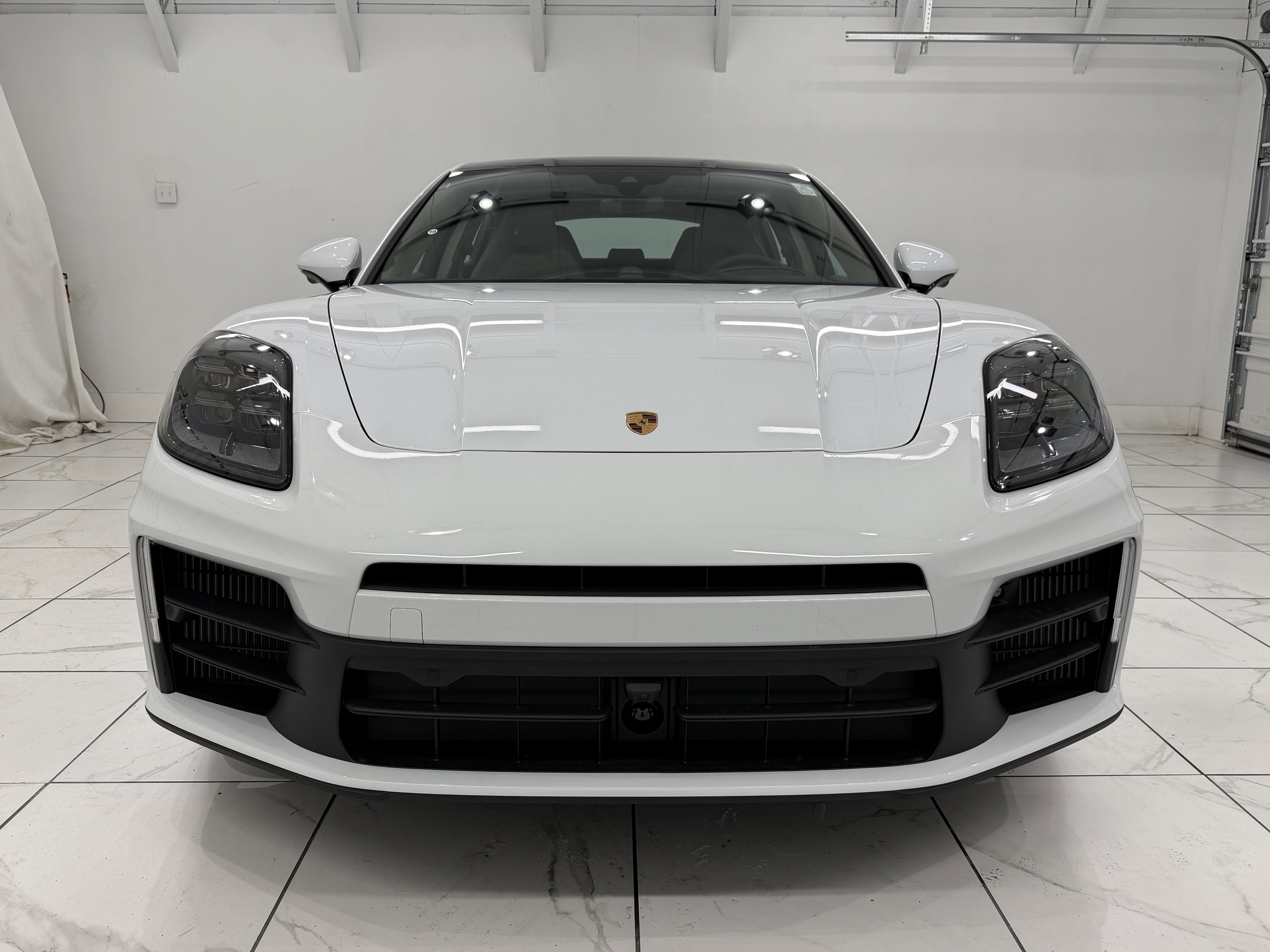 New 2026 Porsche Panamera 4 image 9