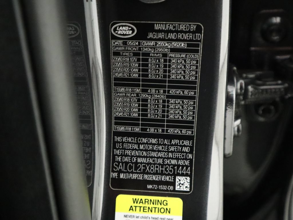 Certified 2024 Land Rover Discovery Sport Dynamic SE AWD/4WD image 34