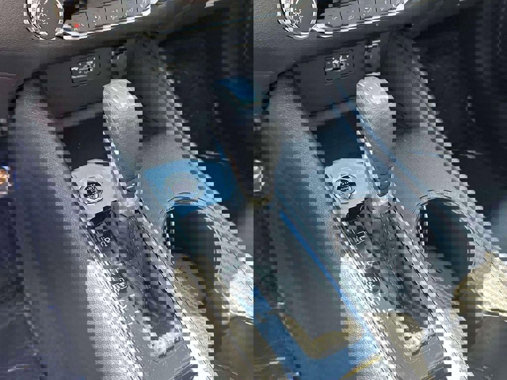 Used 2025 Nissan Altima 2.5 S image 28