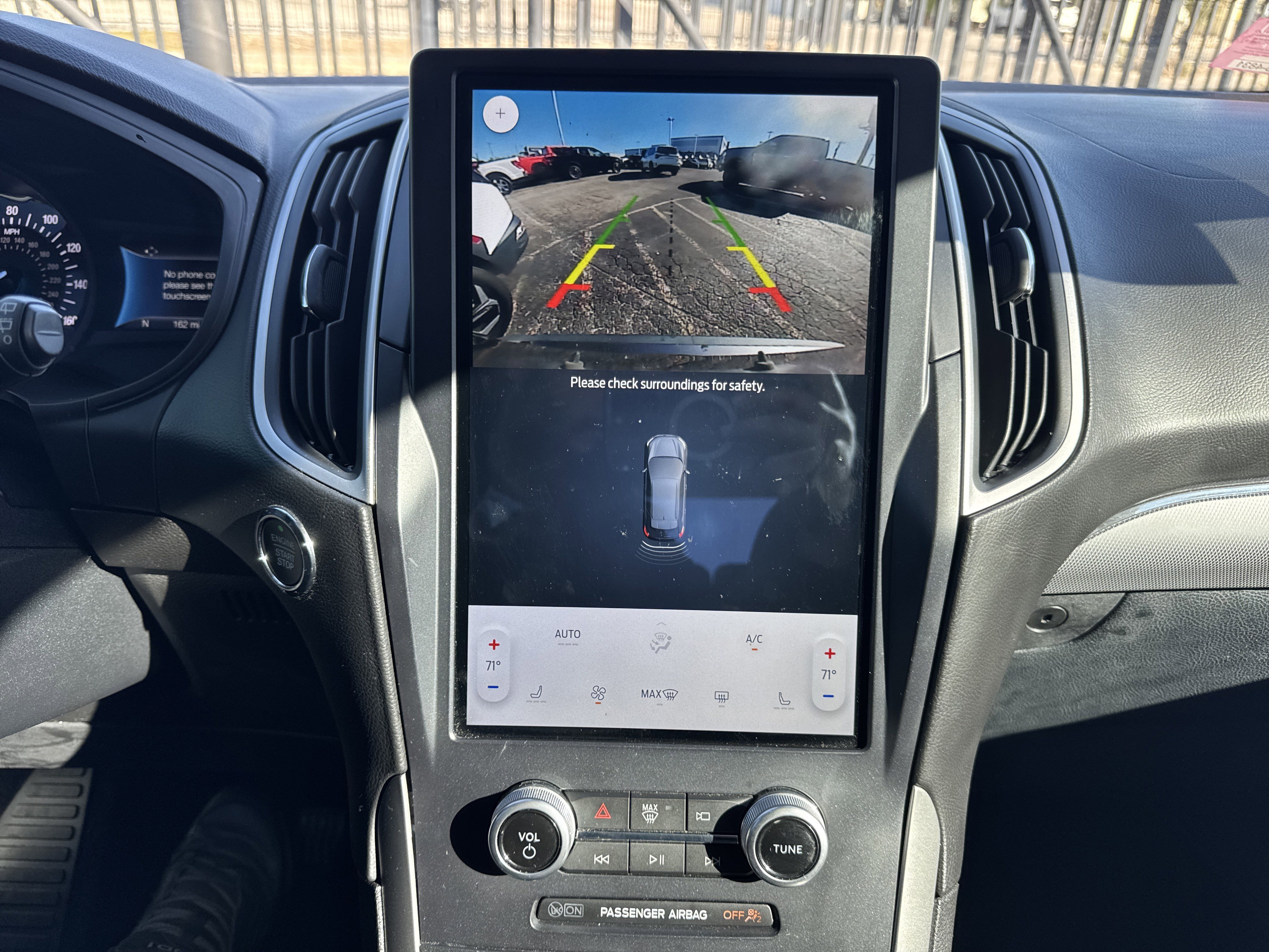 Used 2022 Ford Edge SEL w/ Sport Appearance Package image 19