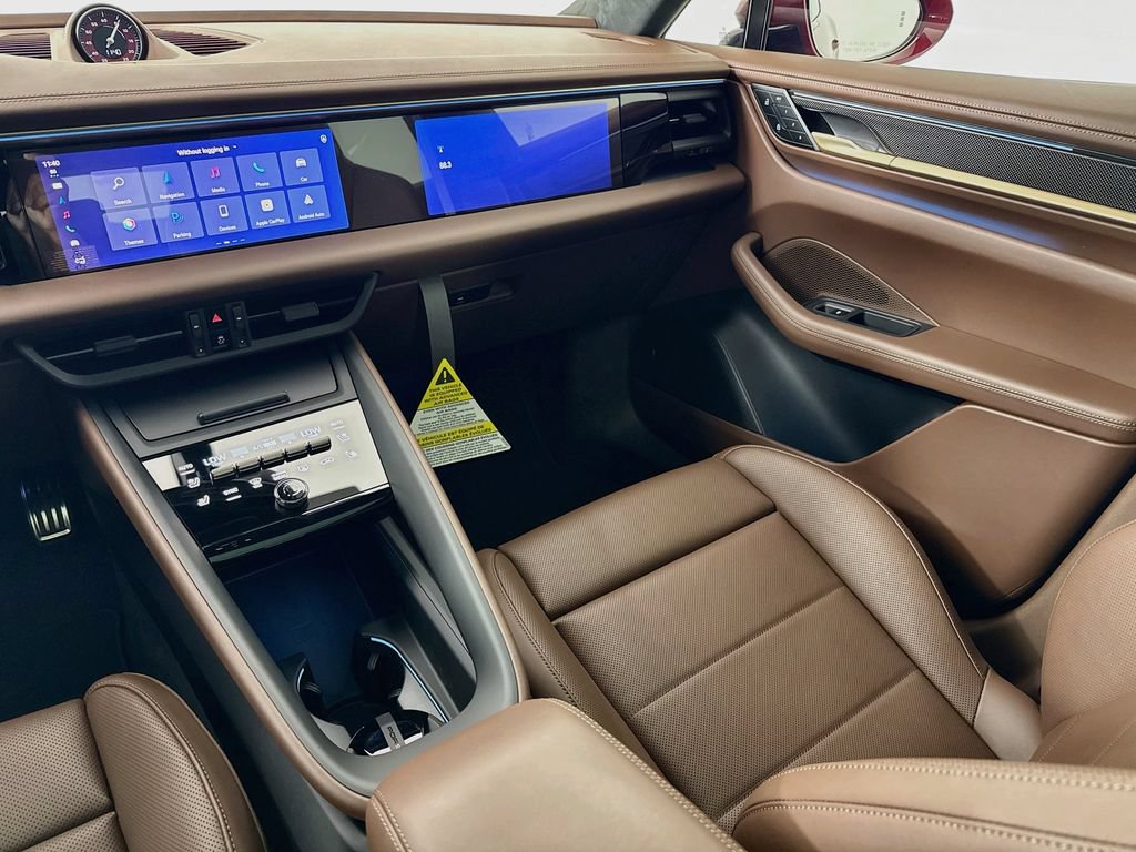 New 2026 Porsche Macan Turbo Electric AWD/4WD image 26