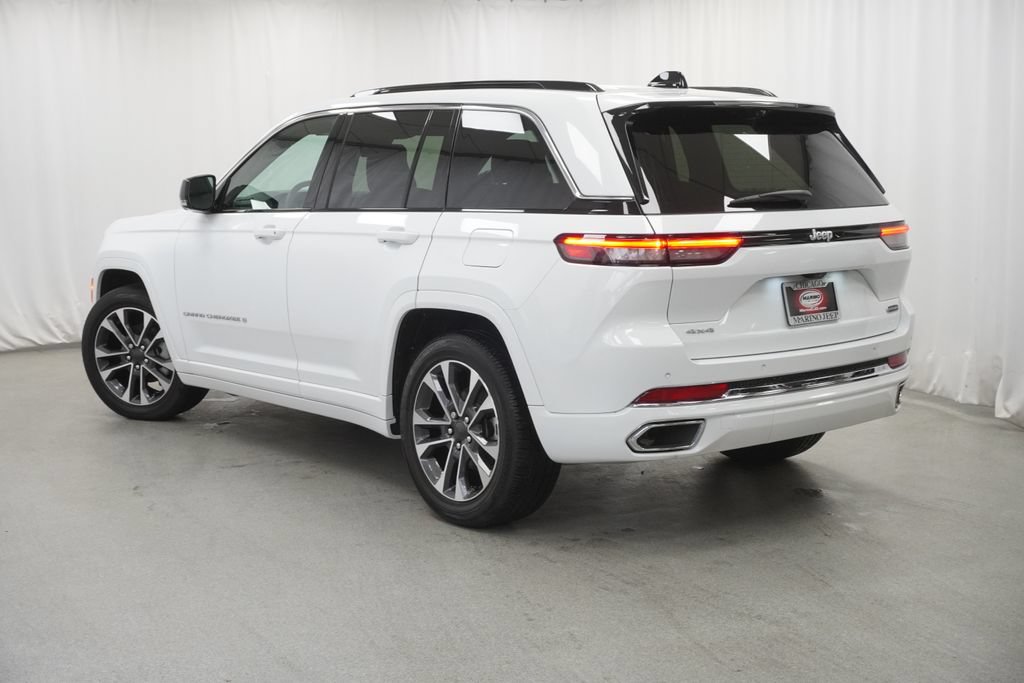 Used 2025 Jeep Grand Cherokee Overland w/ Adv Protech Group III AWD/4WD image 17
