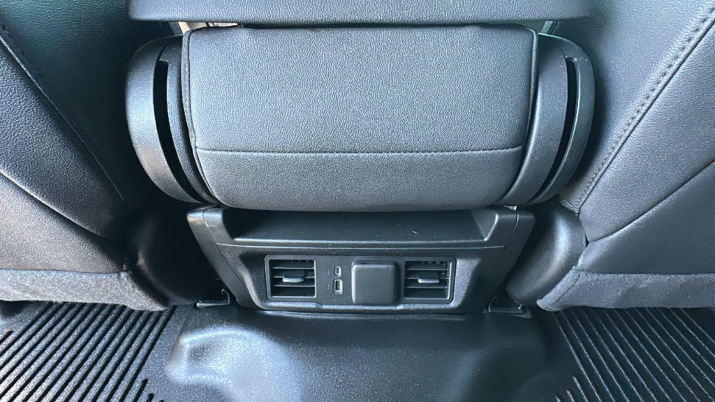 Used 2024 Chevrolet Silverado 2500 LTZ AWD/4WD image 25