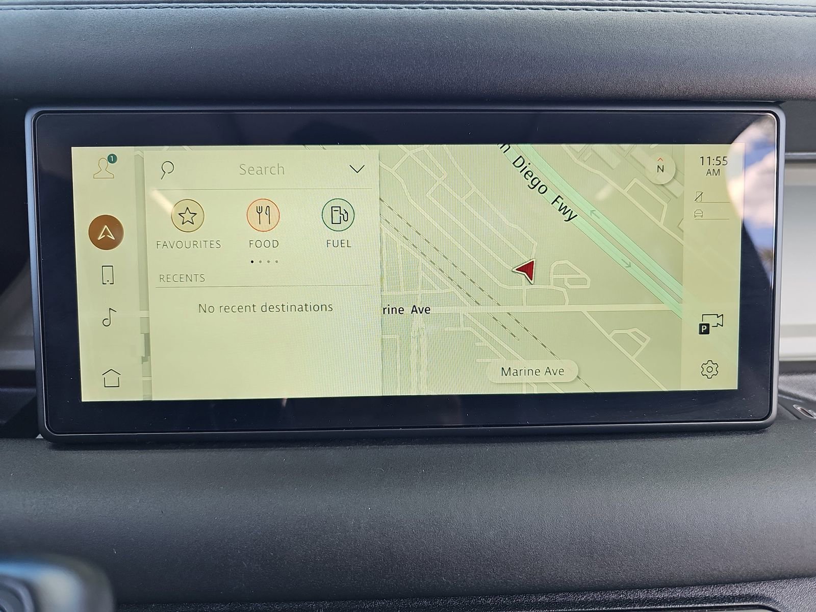 Used 2024 Land Rover Defender 90 S image 21