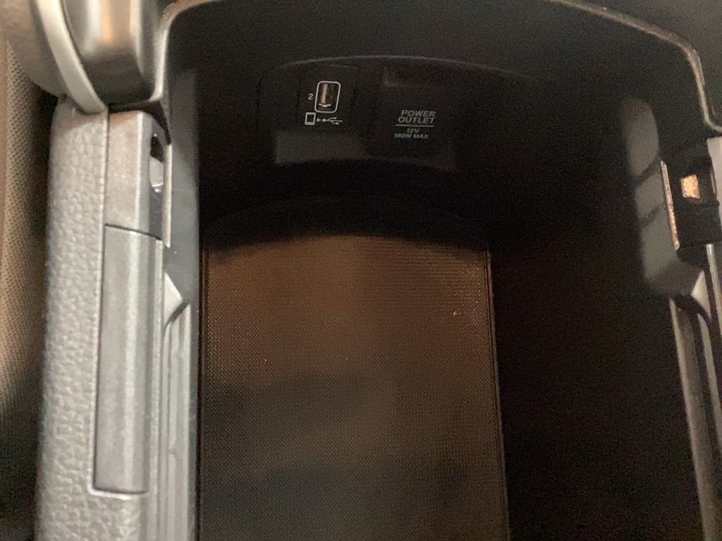 Used 2018 Honda Accord EX image 29