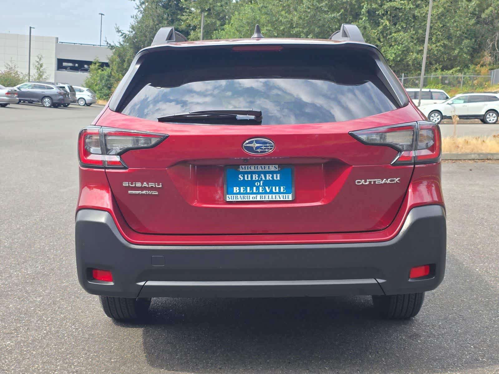 Certified 2025 Subaru Outback Premium AWD/4WD image 5