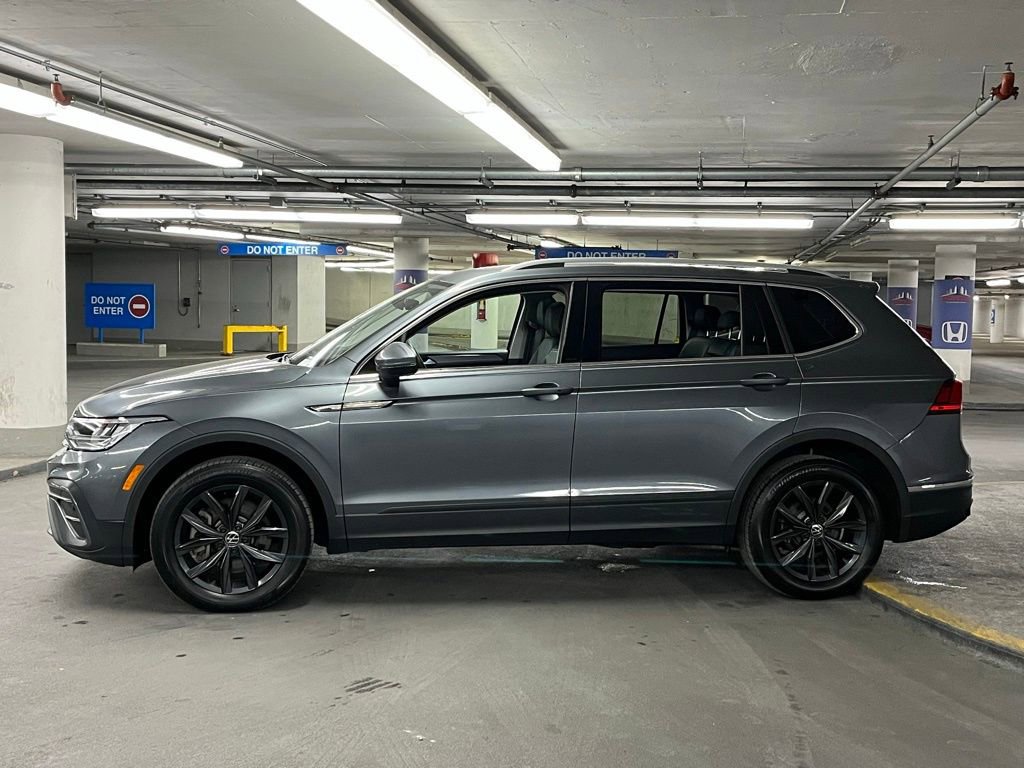 Certified 2024 Volkswagen Tiguan SE AWD/4WD image 33