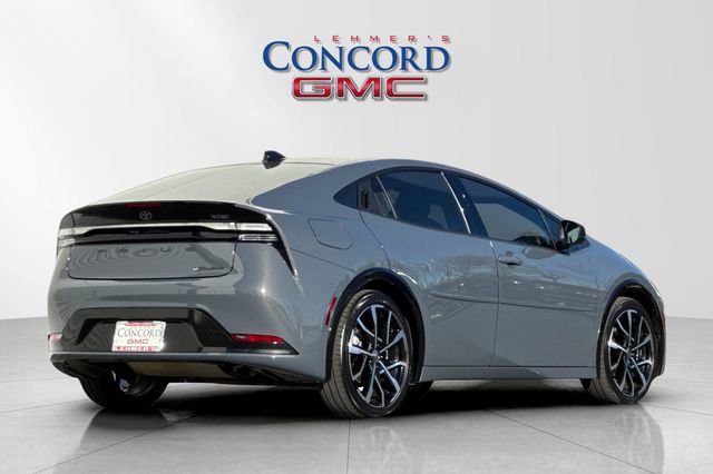 Used 2024 Toyota Prius Prime Premium w/ Advanced Technology Package image 4