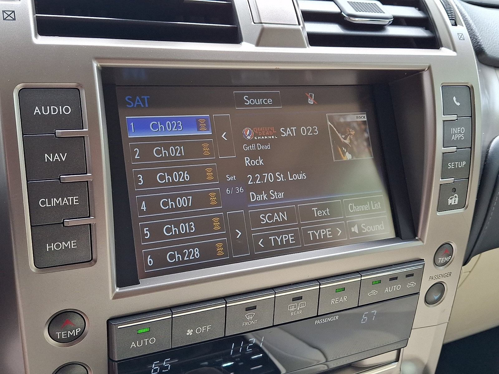 Certified 2021 Lexus GX 460 Premium w/ Premium Package AWD/4WD image 21