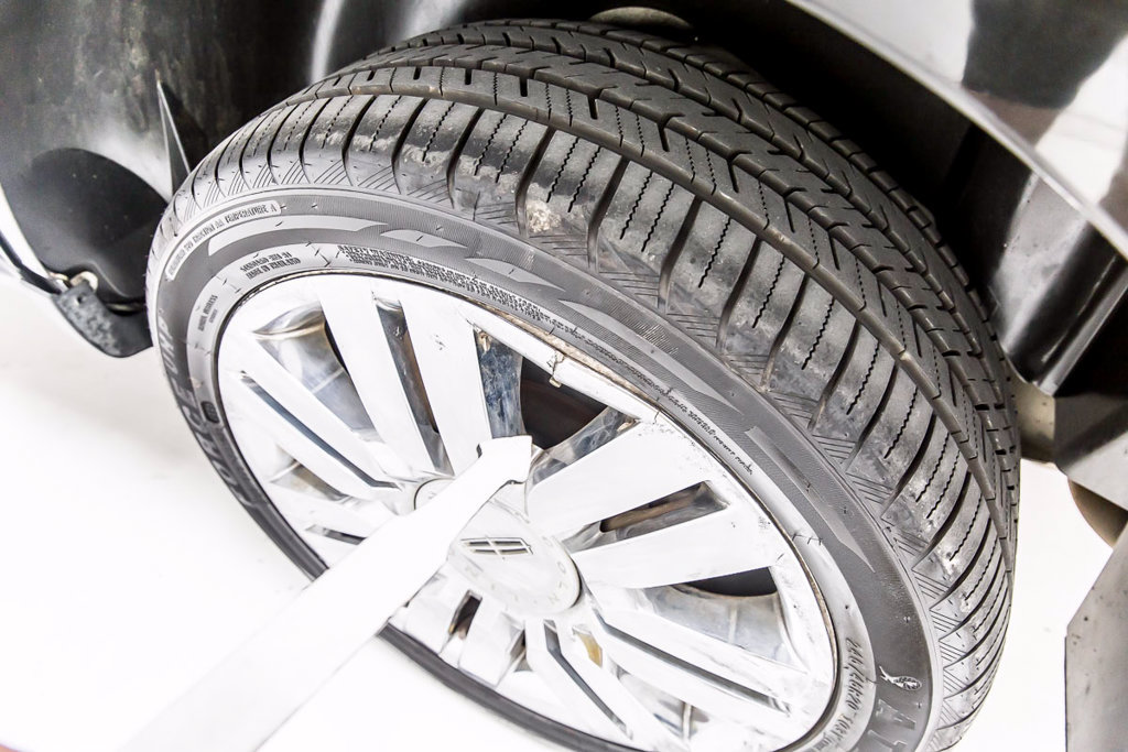 Used 2010 Lincoln MKX AWD image 37