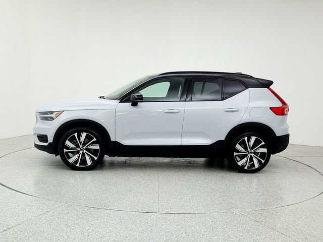 Certified 2022 Volvo XC40 P8 Recharge Plus image 8