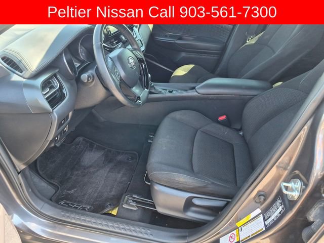 Used 2018 Toyota C-HR XLE image 16