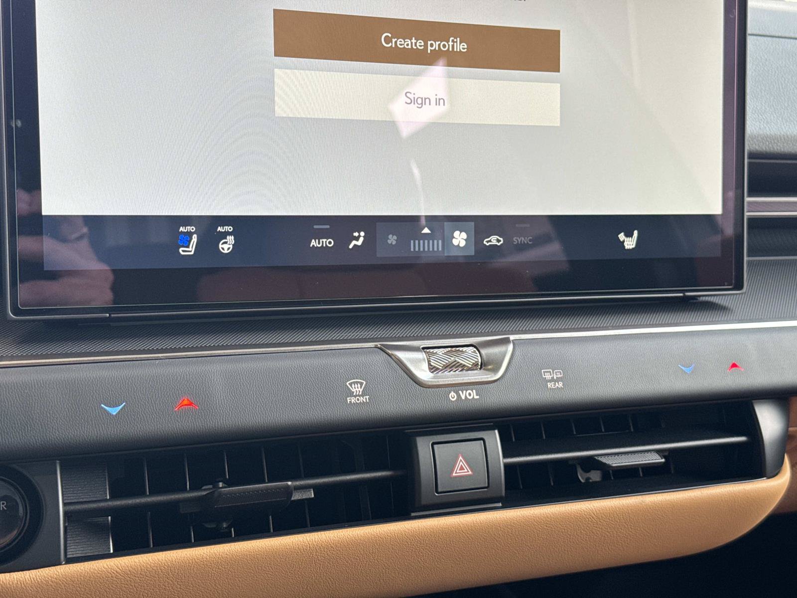 New 2026 Lexus ES 350e w/ Convenience Package FWD image 24