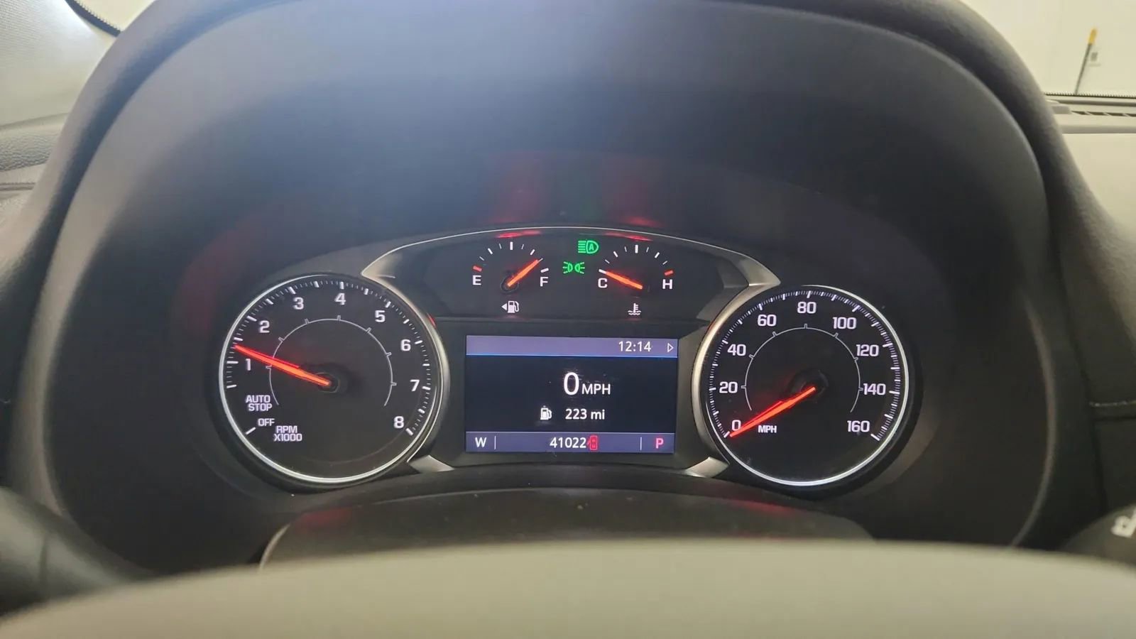 Used 2023 GMC Terrain SLT image 35