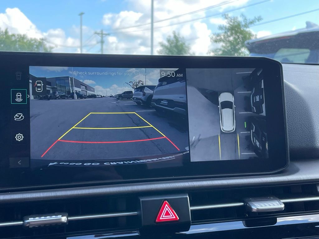 New 2026 Kia Sportage X-Line w/ X-Line Technology Package image 13