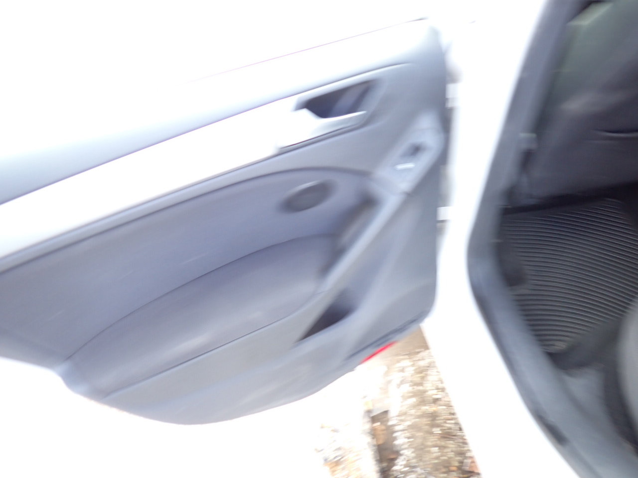 Used 2012 Volkswagen Golf 2.5L Conv & Sunroof 4 Door PZE image 22