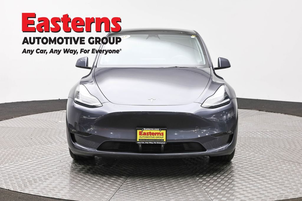 Used 2022 Tesla Model Y Long Range image 2