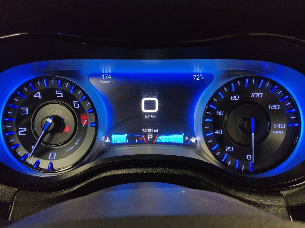 Used 2018 Chrysler 300 S image 23