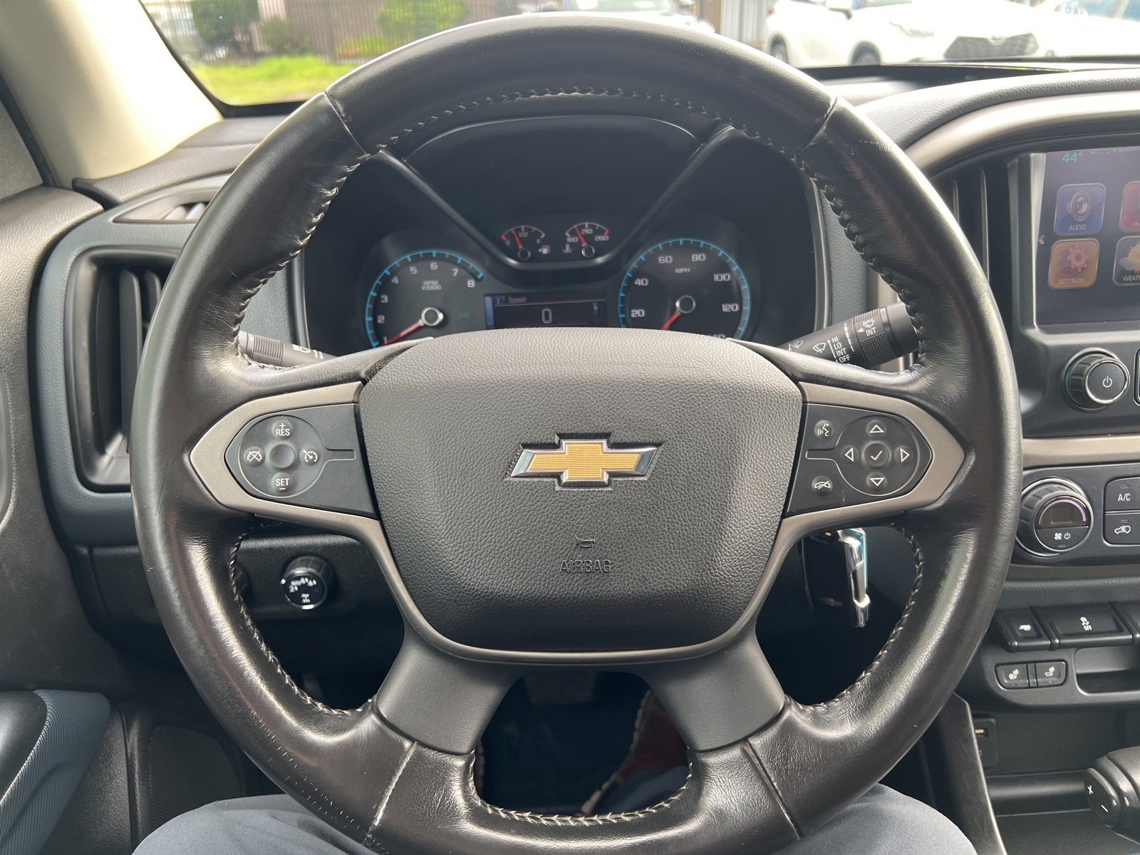 Used 2017 Chevrolet Colorado Z71 image 16