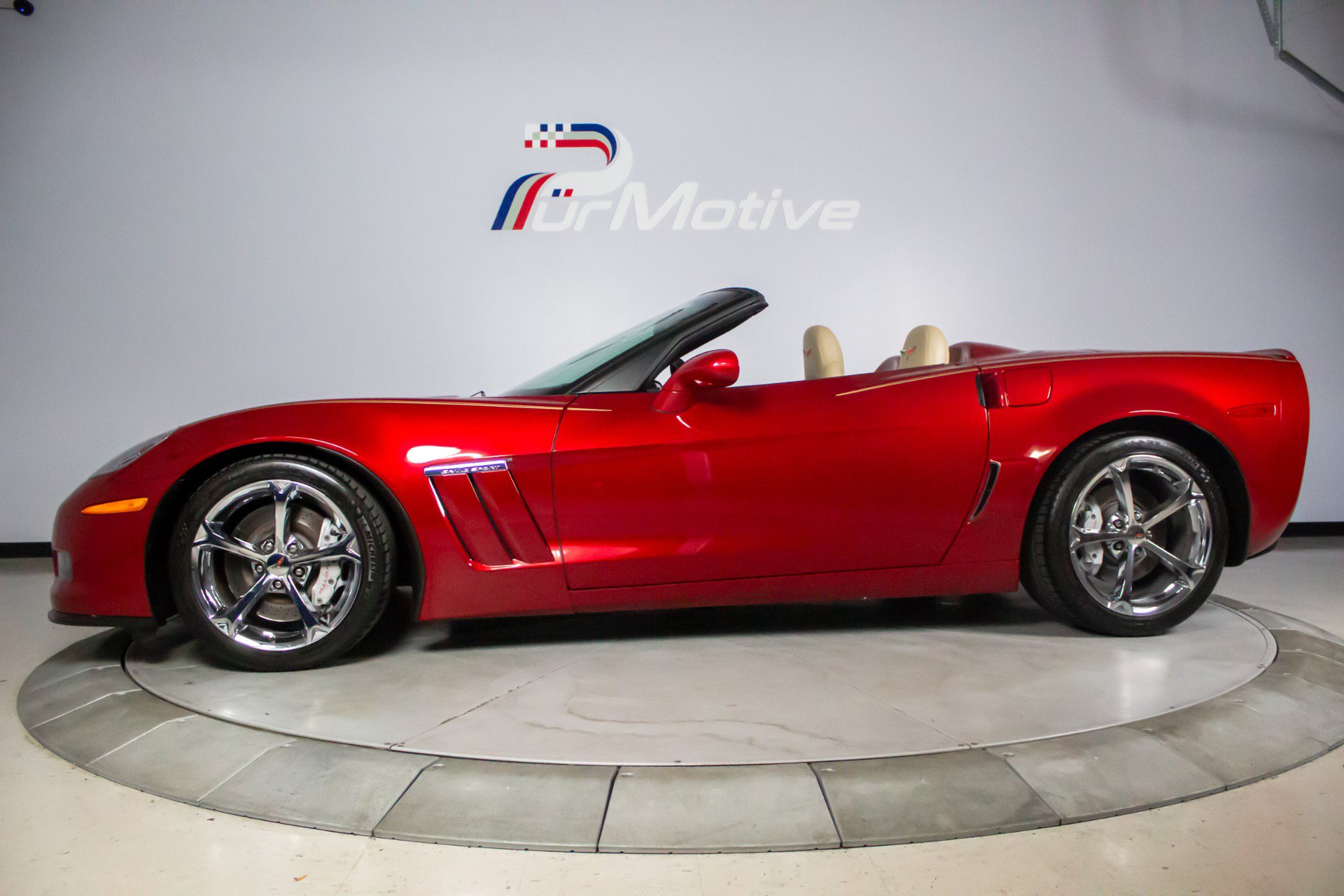 Used 2010 Chevrolet Corvette Grand Sport w/ Preferred Equipment Group RWD image 21