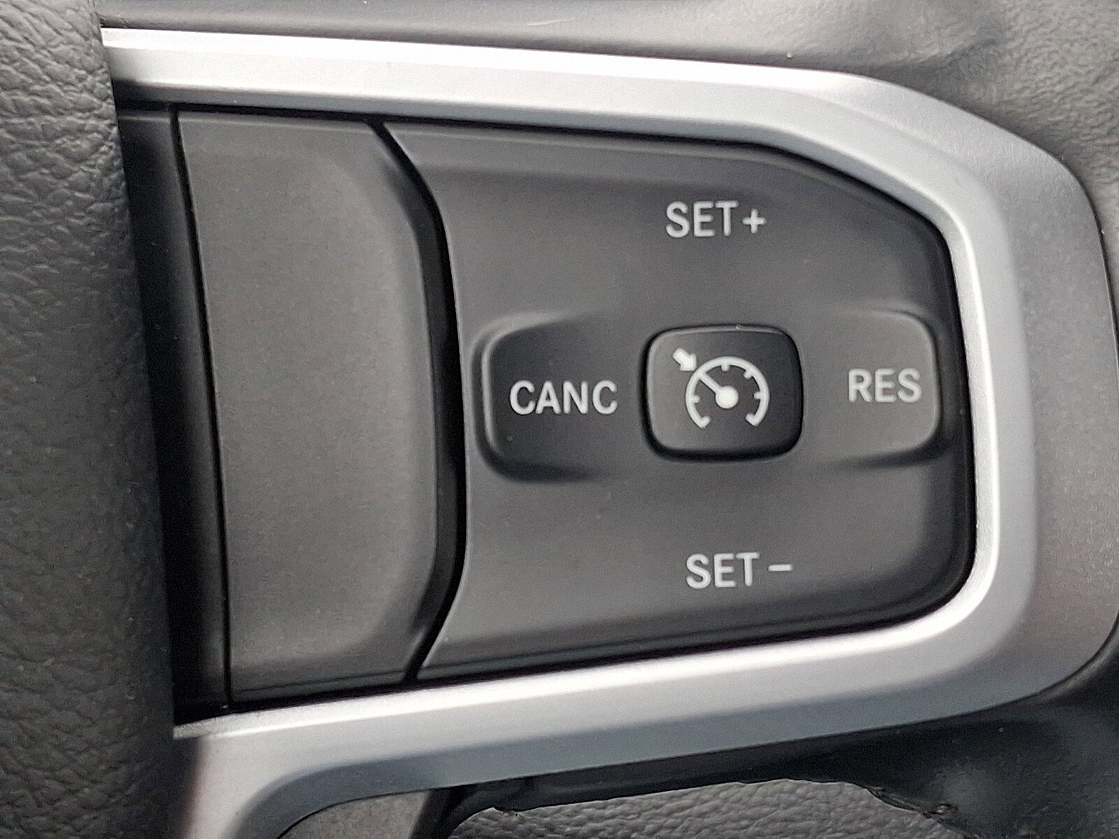 Used 2021 RAM 1500 Big Horn AWD/4WD image 22