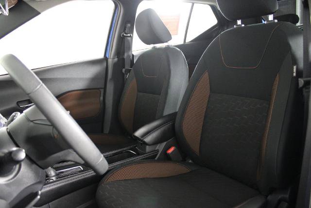 Certified 2024 Nissan Kicks SR FWD image 19