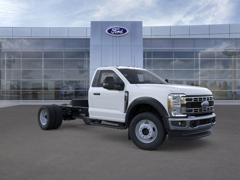 New 2025 Ford F550 4x4 Regular Cab Super Duty image 7