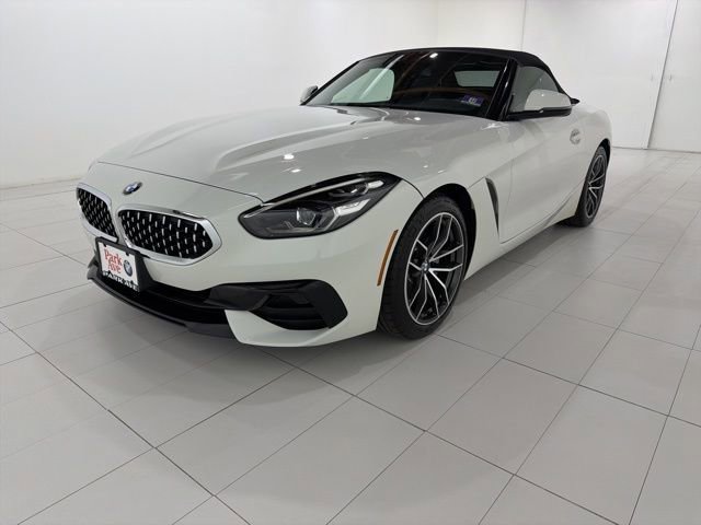 Used 2020 BMW Z4 sDrive30i image 1