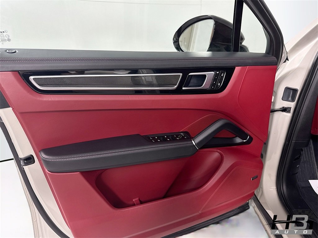 Used 2023 Porsche Cayenne GTS w/ Premium Package Plus image 14