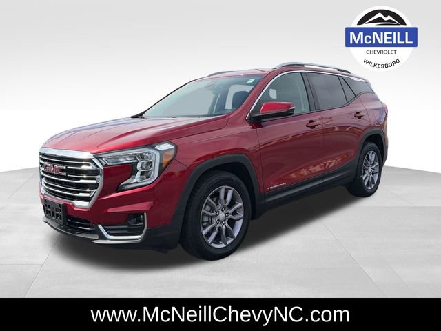 Used 2023 GMC Terrain SLT image 3