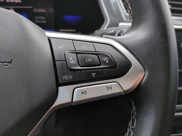 Used 2022 Volkswagen Tiguan SE FWD image 24