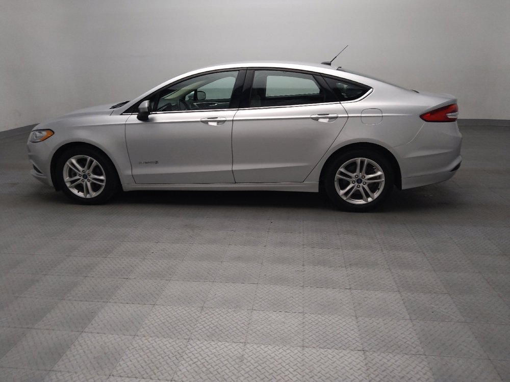 Used 2018 Ford Fusion S FWD image 3