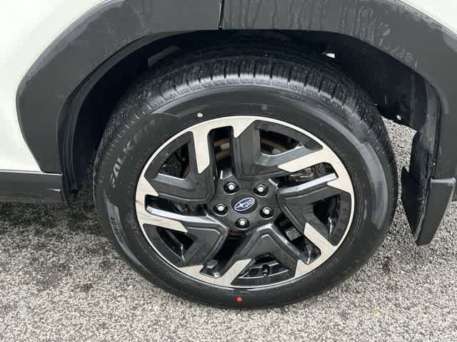 Certified 2025 Subaru Forester Premium AWD/4WD image 6