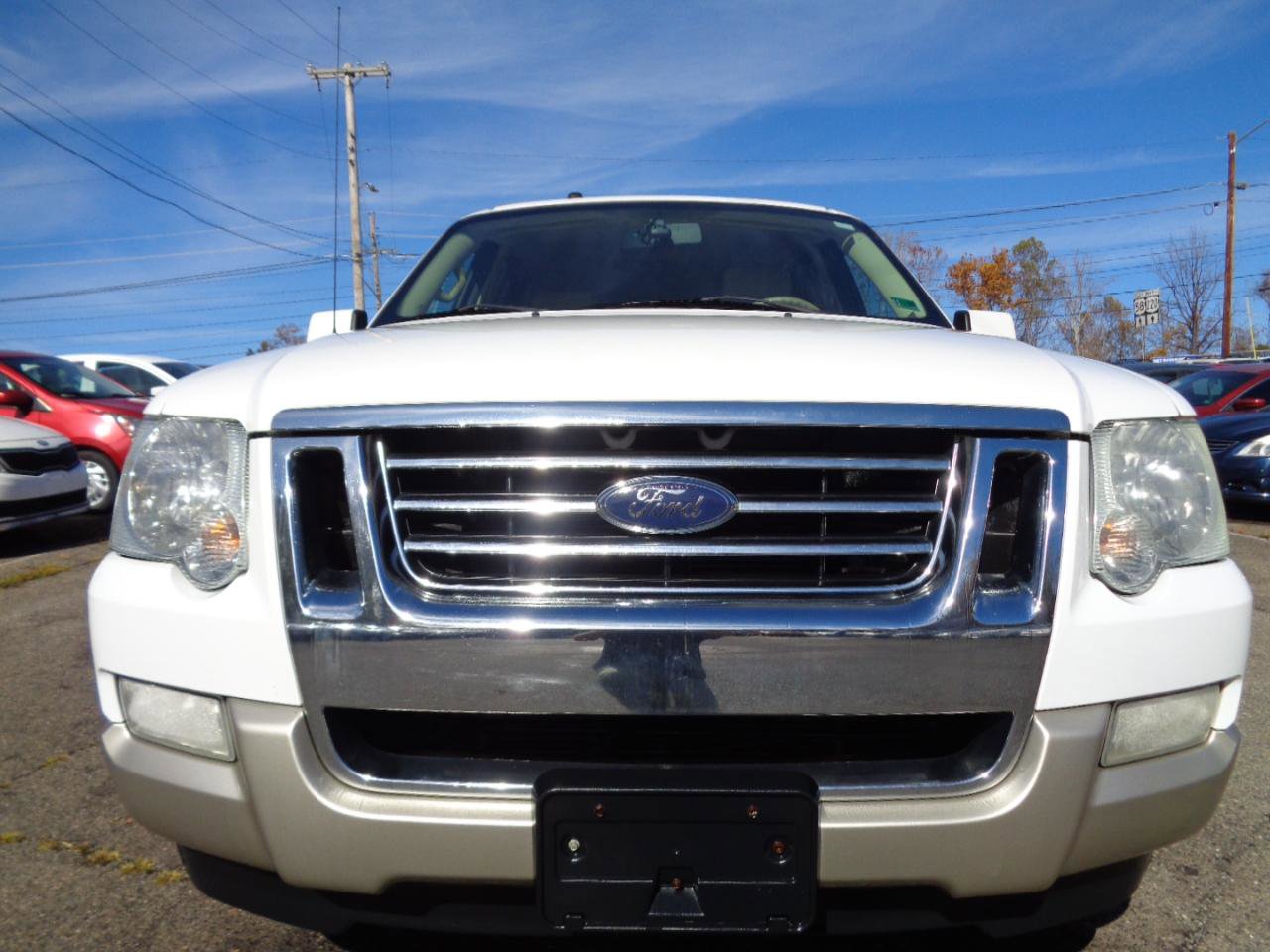Used 2007 Ford Explorer Eddie Bauer AWD/4WD image 2
