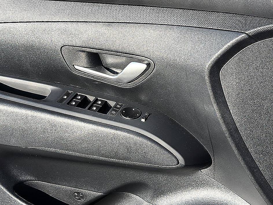New 2026 Hyundai Santa Cruz SEL FWD image 14