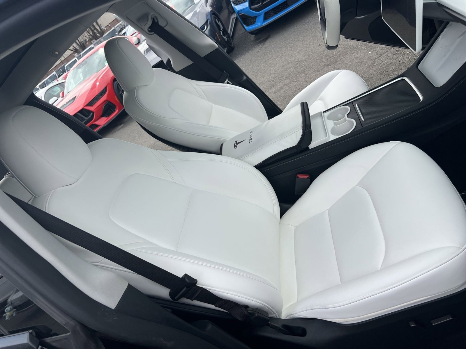 Used 2024 Tesla Model Y Performance image 27