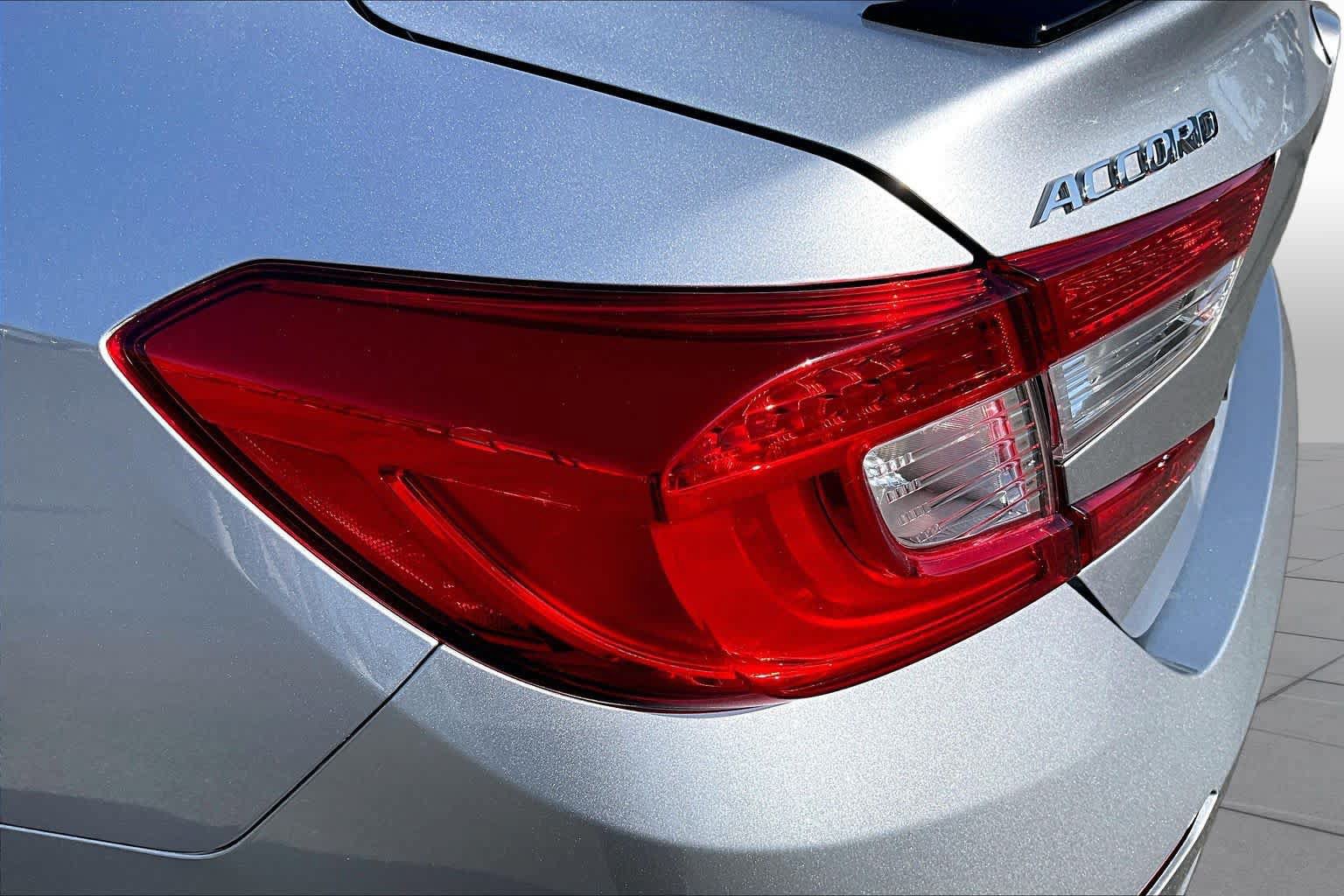 Used 2021 Honda Accord Sport Special Edition image 27