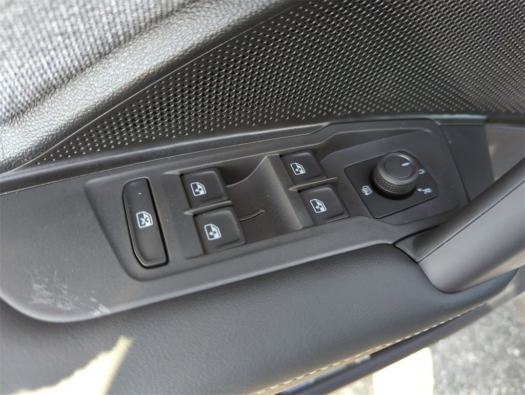 New 2026 Volkswagen Tiguan S image 30