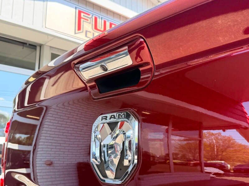 Used 2019 RAM 2500 Limited AWD/4WD image 9