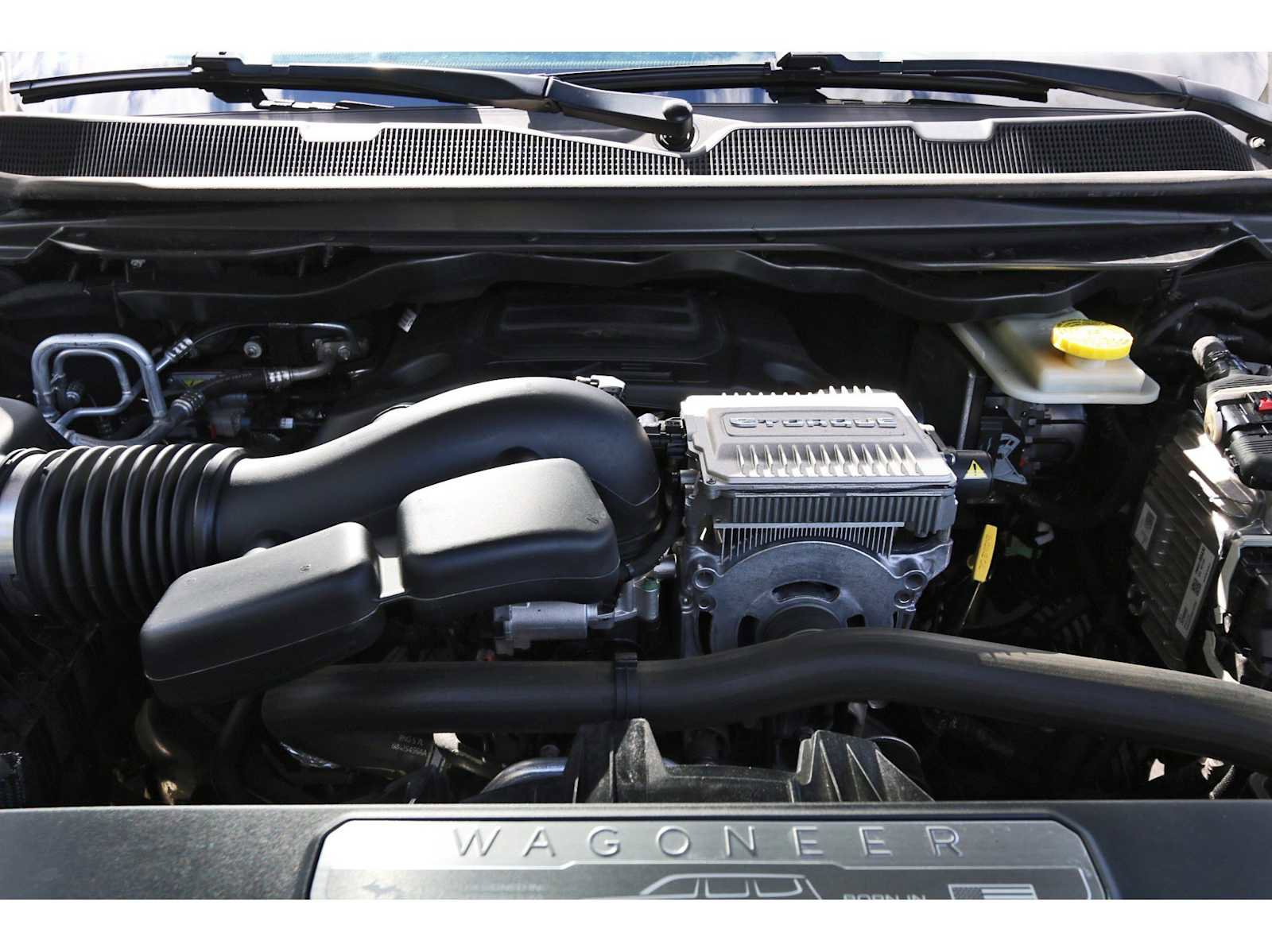 Used 2022 Jeep Wagoneer Series III w/ Flexible Seating Group image 31