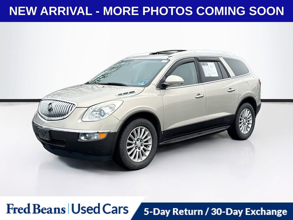 Used 2010 Buick Enclave CXL image 3