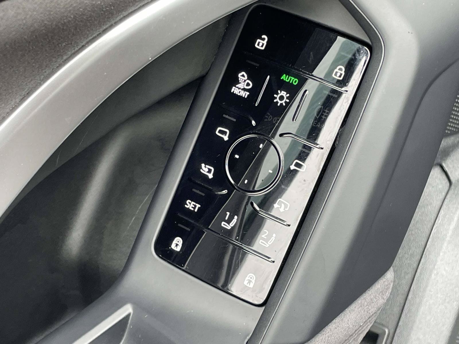 Certified 2025 Audi SQ5 Premium Plus AWD/4WD image 15