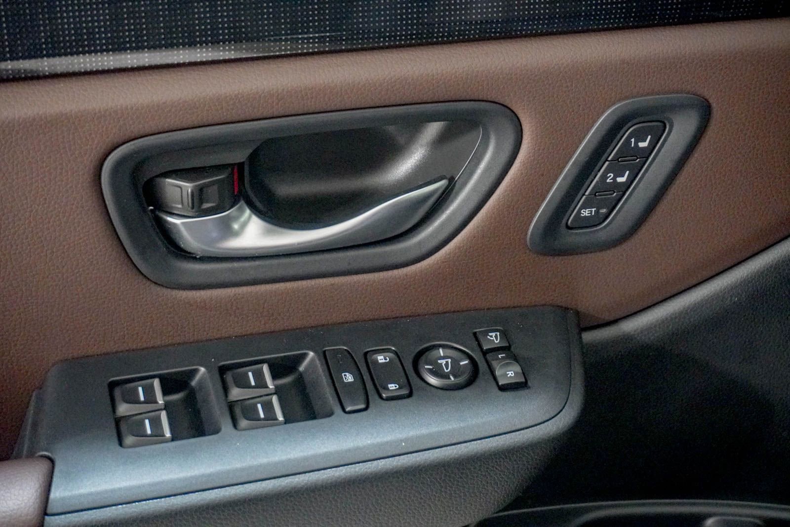 Certified 2025 Honda Pilot Elite image 19