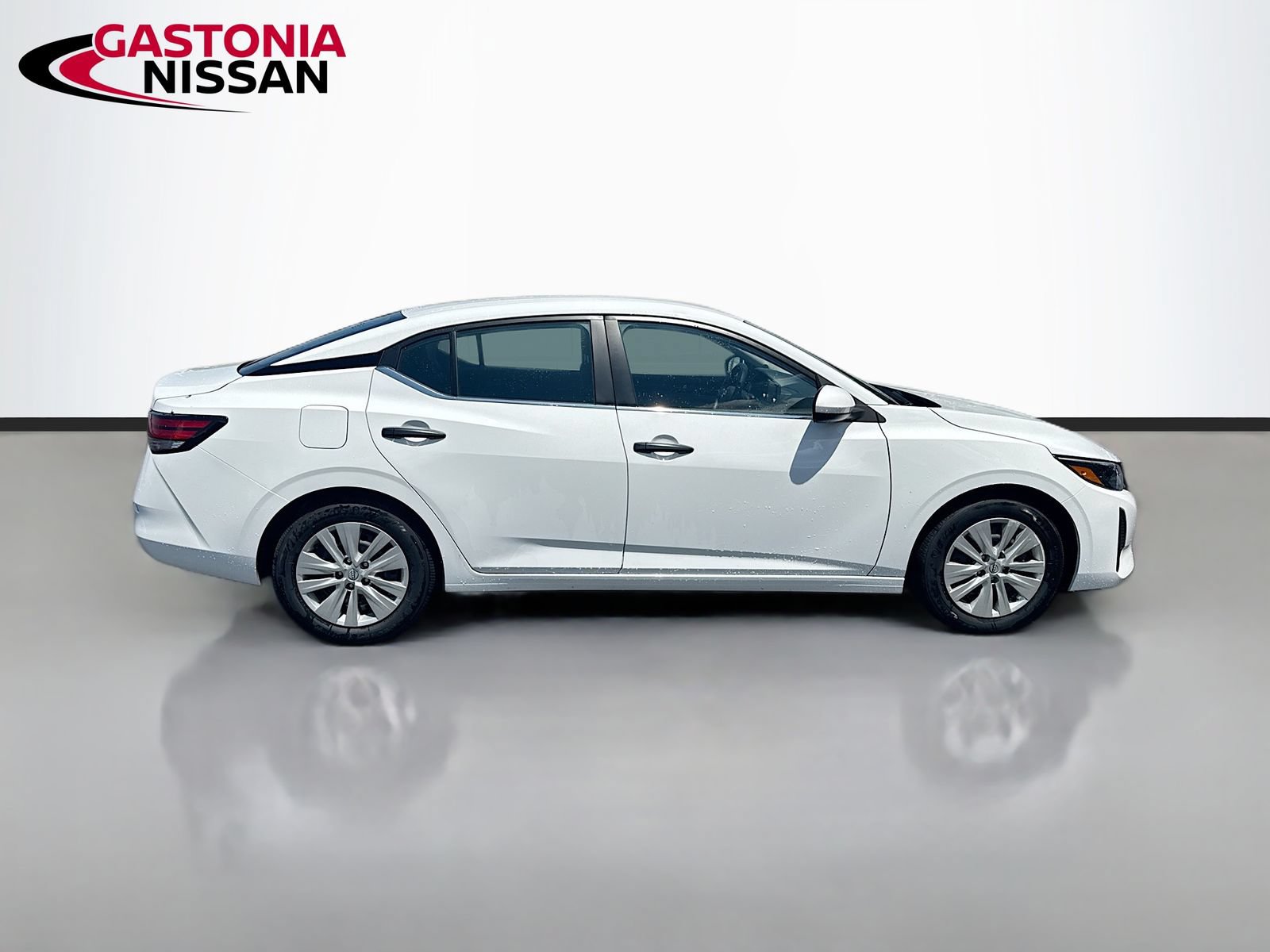 Used 2025 Nissan Sentra S FWD image 10